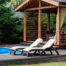 Комплект пластиковых шезлонгов MARK коричневых (c матрасами) Комплект пластиковых шезлонгов MARK коричневых (c матрасами)