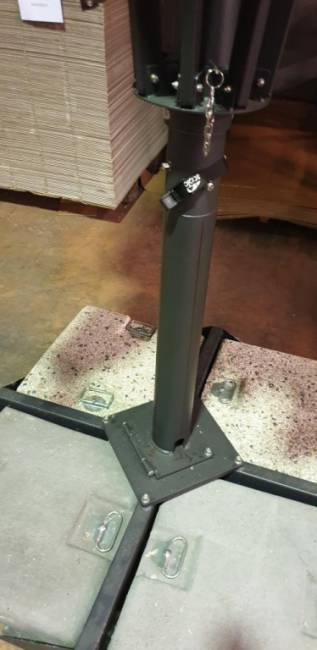 Зонт профессиональный телескопический 5х5 м Capri Dark антрацит, слоновая кость 5000х5000 мм Зонт профессиональный телескопический 5х5 м Capri Dark антрацит, слоновая кость 5000х5000 мм